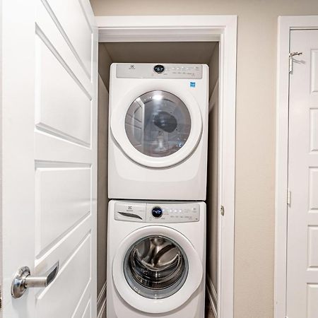 Upscale Modern Apts - Free Parking, Fast Wifi, Courtyard Austin Exterior foto