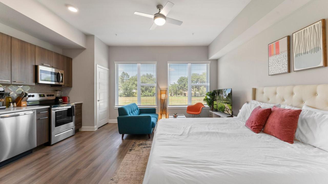 Upscale Modern Apts - Free Parking, Fast Wifi, Courtyard Austin Exterior foto