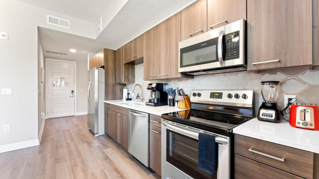 Upscale Modern Apts - Free Parking, Fast Wifi, Courtyard Austin Exterior foto
